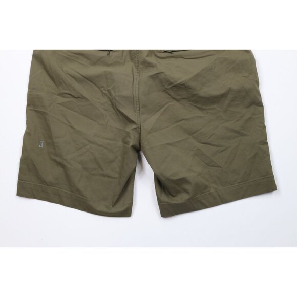 Kit & Ace Mens Size 32 Distressed Flat Front Above Knee Tech Chino Shorts Olive - Picture 12 of 13